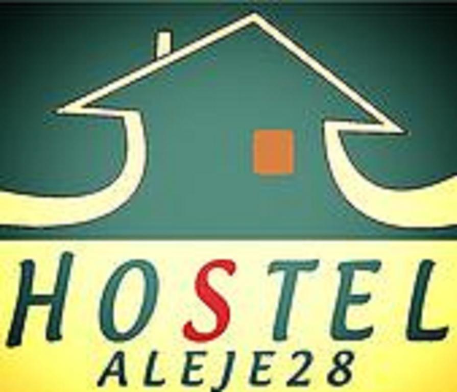 Hostel Aleje 28 Krakau Buitenkant foto